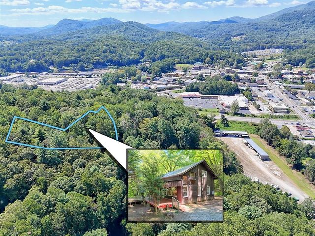 331 Duggan Hill Drive, Clayton, GA 30525