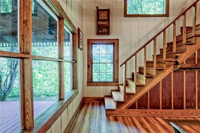 331 Duggan Hill Drive, Clayton, GA 30525