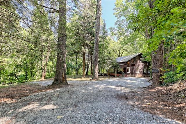 331 Duggan Hill Drive, Clayton, GA 30525