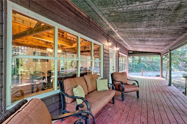 331 Duggan Hill Drive, Clayton, GA 30525