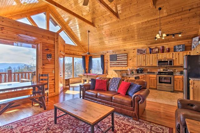 2310 Top Of The World Drive, Sevierville, TN 37876