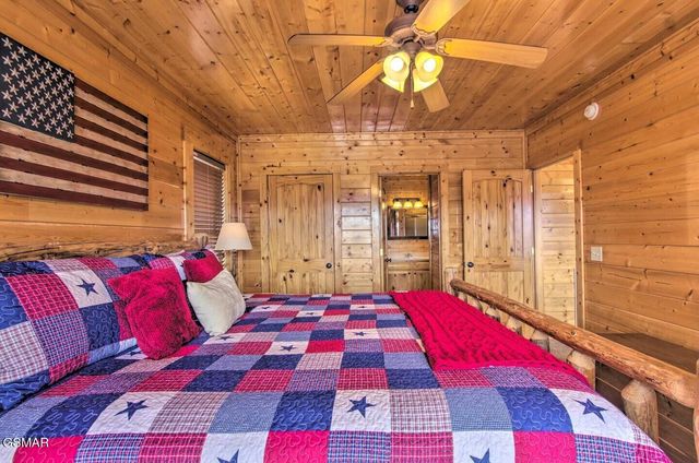 2310 Top Of The World Drive, Sevierville, TN 37876