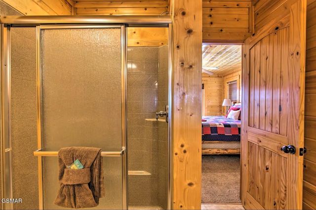 2310 Top Of The World Drive, Sevierville, TN 37876