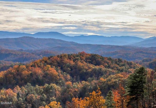 2310 Top Of The World Drive, Sevierville, TN 37876