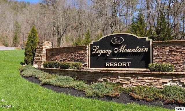 2310 Top Of The World Drive, Sevierville, TN 37876