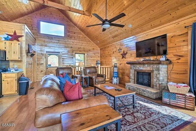 2310 Top Of The World Drive, Sevierville, TN 37876