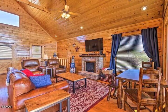 2310 Top Of The World Drive, Sevierville, TN 37876