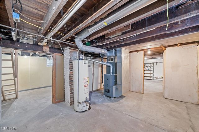 544 Dennison Avenue, Akron, OH 44312