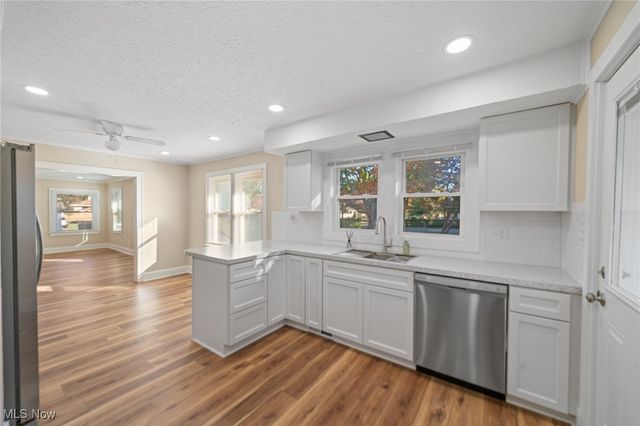 544 Dennison Avenue, Akron, OH 44312