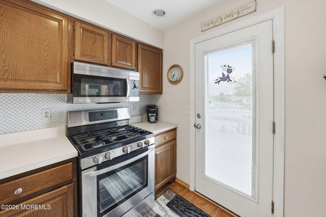 212 Timberlake Drive, Manahawkin, NJ 08050