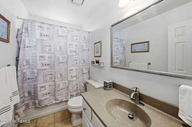 212 Timberlake Drive, Manahawkin, NJ 08050