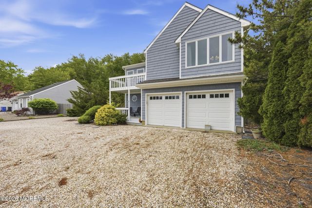 212 Timberlake Drive, Manahawkin, NJ 08050