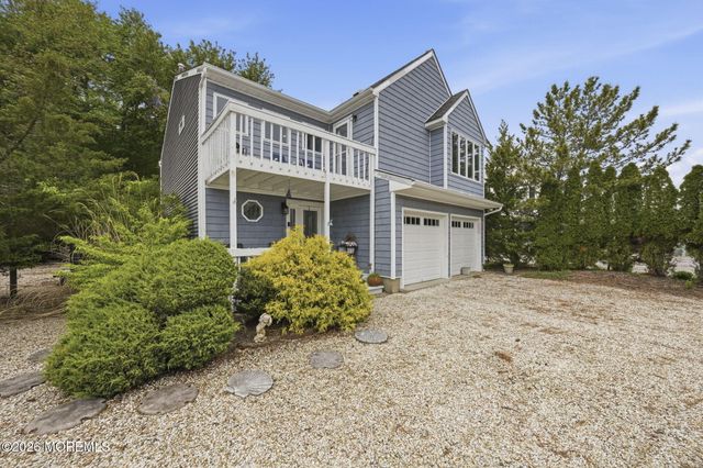 212 Timberlake Drive, Manahawkin, NJ 08050