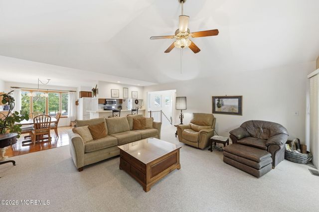 212 Timberlake Drive, Manahawkin, NJ 08050