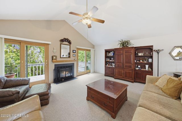 212 Timberlake Drive, Manahawkin, NJ 08050