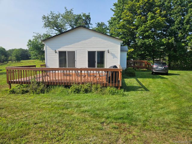 607 Happy Avenue, Swan Lake, NY 12783