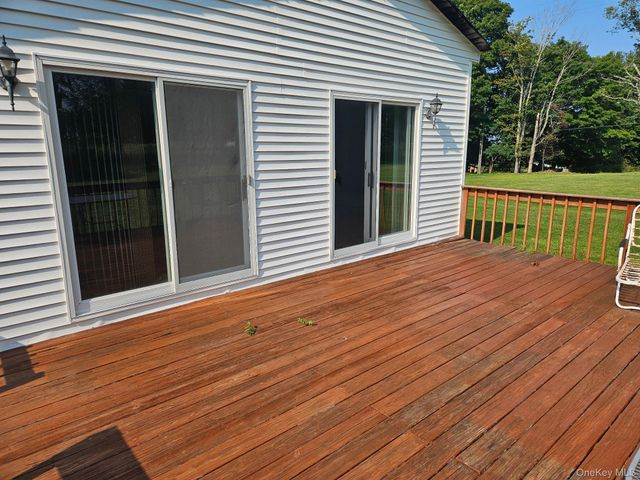 607 Happy Avenue, Swan Lake, NY 12783