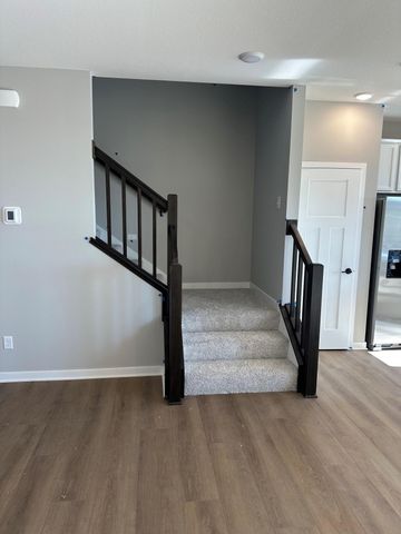 6283 Ivywood Avenue S, Cottage Grove, MN 55016