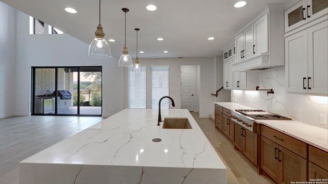 23 Enia Circle, San Antonio, TX 78257