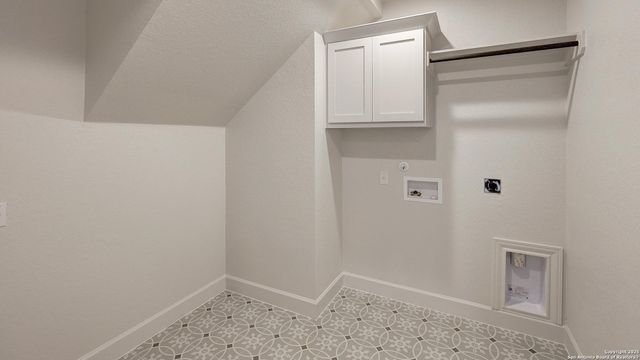 23 Enia Circle, San Antonio, TX 78257