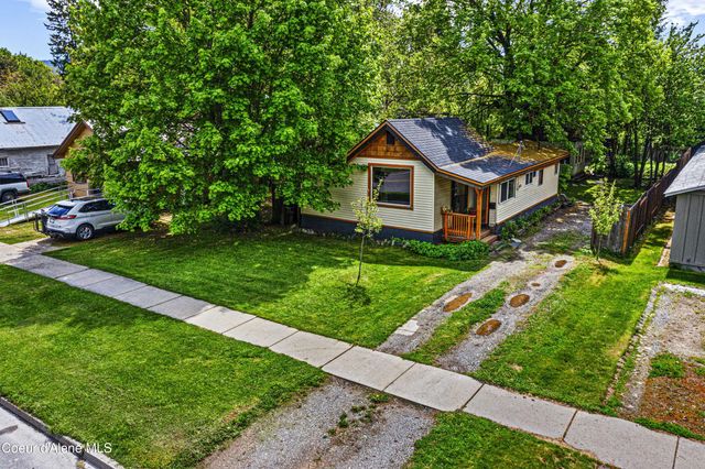 913 Cedar St, Sandpoint, ID 83864