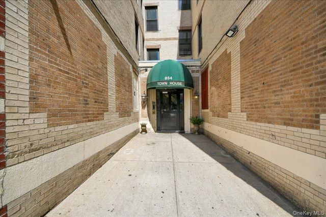 854 Intervale Avenue 2, Bronx, NY 10459