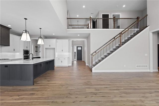 17131 S Barstow Street, Olathe, KS 66062