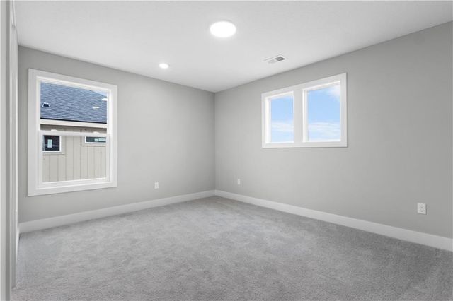 17131 S Barstow Street, Olathe, KS 66062