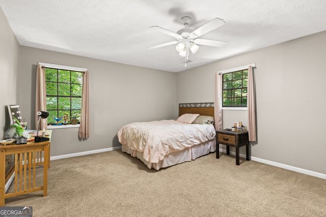 389 Saint Albans Court SW, Mableton, GA 30126