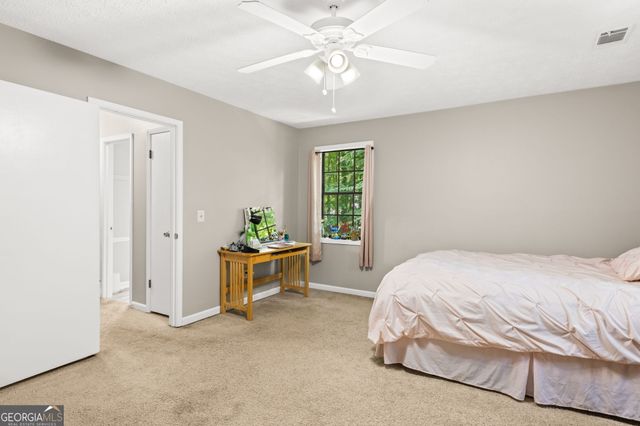 389 Saint Albans Court SW, Mableton, GA 30126