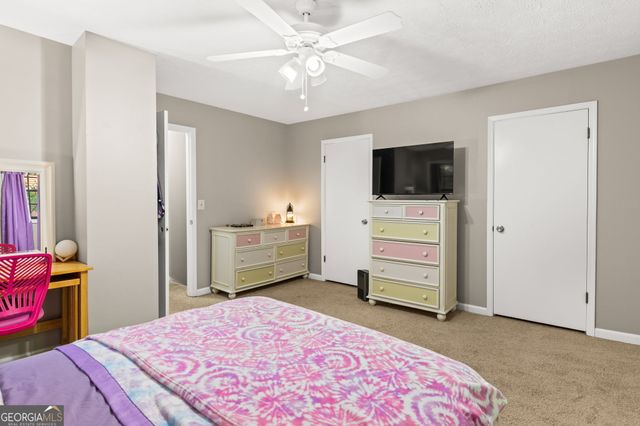 389 Saint Albans Court SW, Mableton, GA 30126