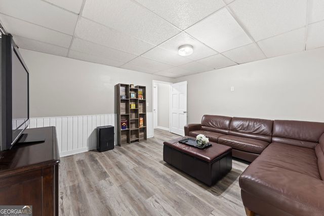 389 Saint Albans Court SW, Mableton, GA 30126