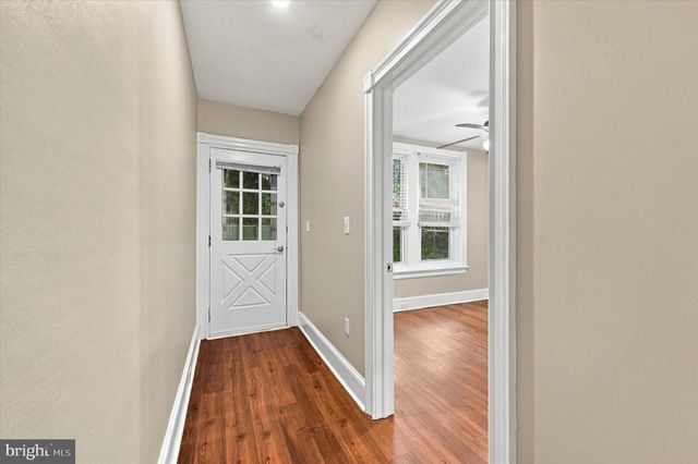 4541 MANAYUNK AVE, Philadelphia, PA 19128