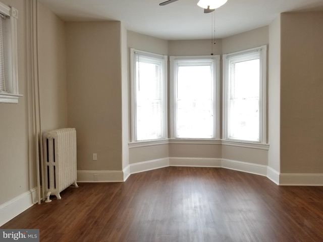 4541 MANAYUNK AVE, Philadelphia, PA 19128