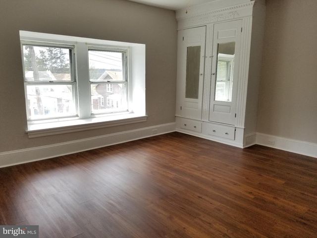 4541 MANAYUNK AVE, Philadelphia, PA 19128