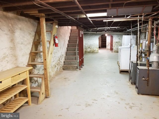 4541 MANAYUNK AVE, Philadelphia, PA 19128