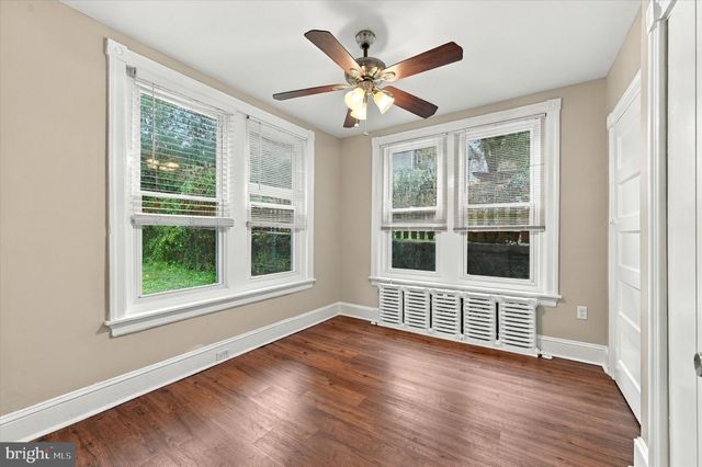 4541 MANAYUNK AVE, Philadelphia, PA 19128