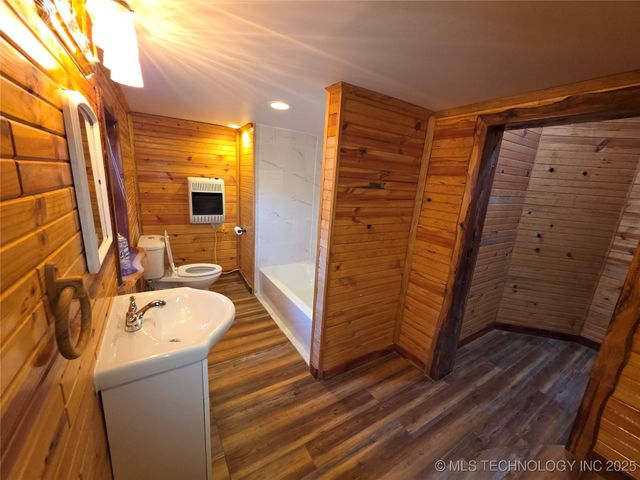 513 S State Street, Tahlequah, OK 74464