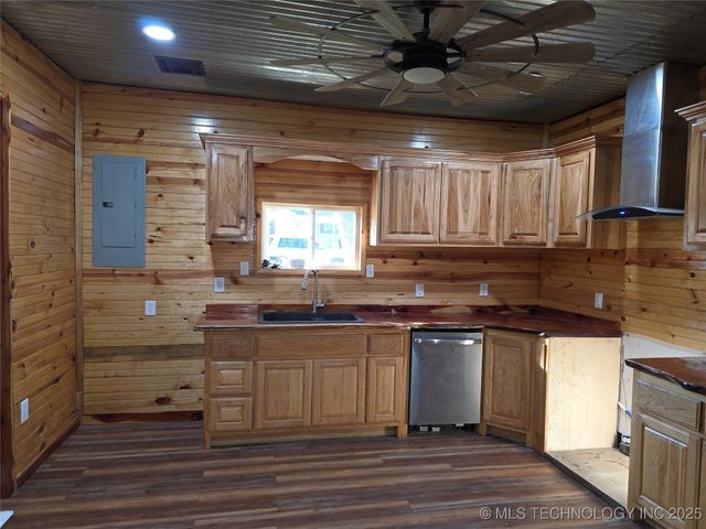 513 S State Street, Tahlequah, OK 74464