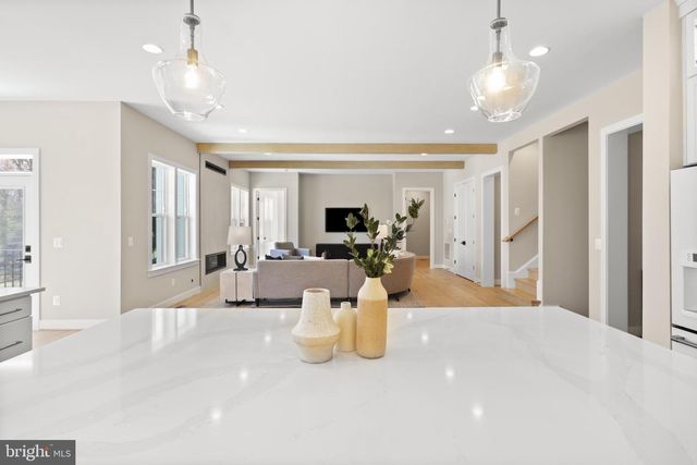 9211 KILMARNOCK DR, Fairfax, VA 22031