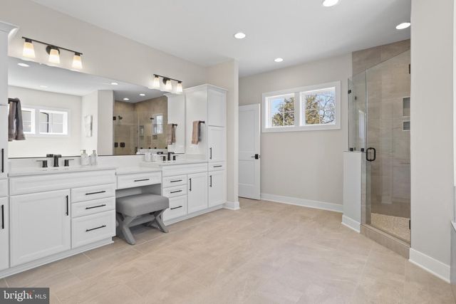 9211 KILMARNOCK DR, Fairfax, VA 22031