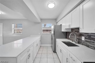 15 SE 24th AVE E, Cape Coral, FL 33990