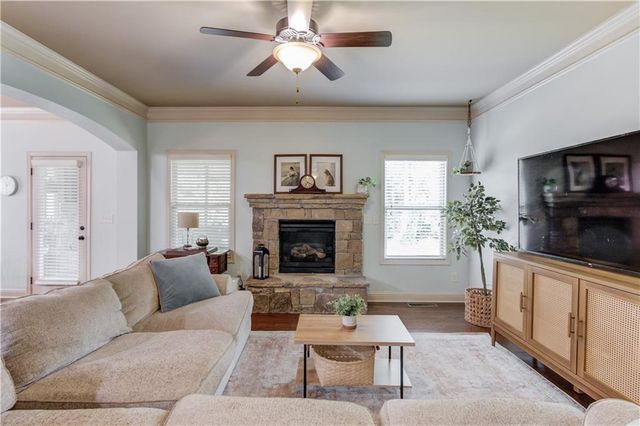 3798 Saddlemaker Drive, Buford, GA 30519