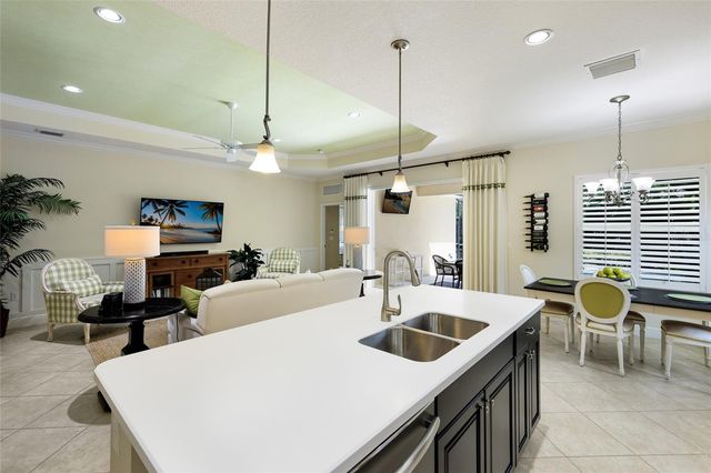 12109 WHISPER LAKE DRIVE, Bradenton, FL 34211