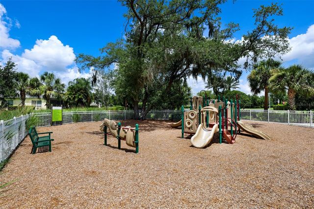 12109 WHISPER LAKE DRIVE, Bradenton, FL 34211