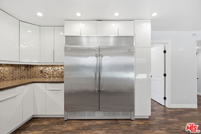 8739 Mclennan Avenue, Los Angeles, CA 91343