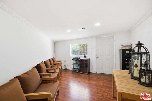 8739 Mclennan Avenue, Los Angeles, CA 91343