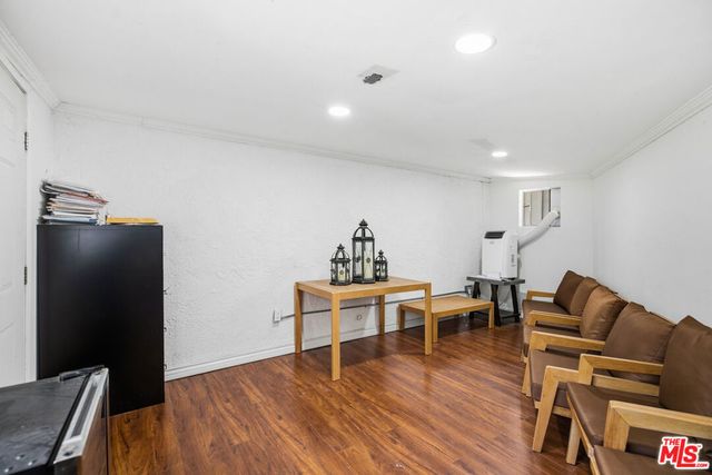 8739 Mclennan Avenue, Los Angeles, CA 91343