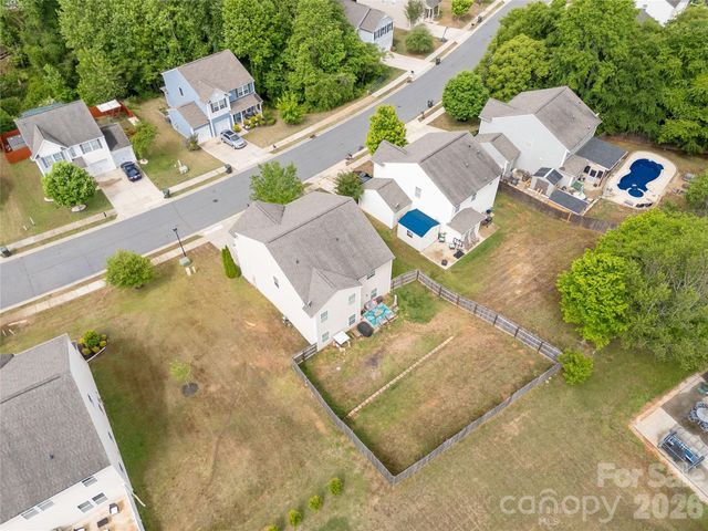 493 Dutch White Drive, Clover, SC 29710