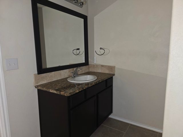 7028 34th Place, Lubbock, TX 79407